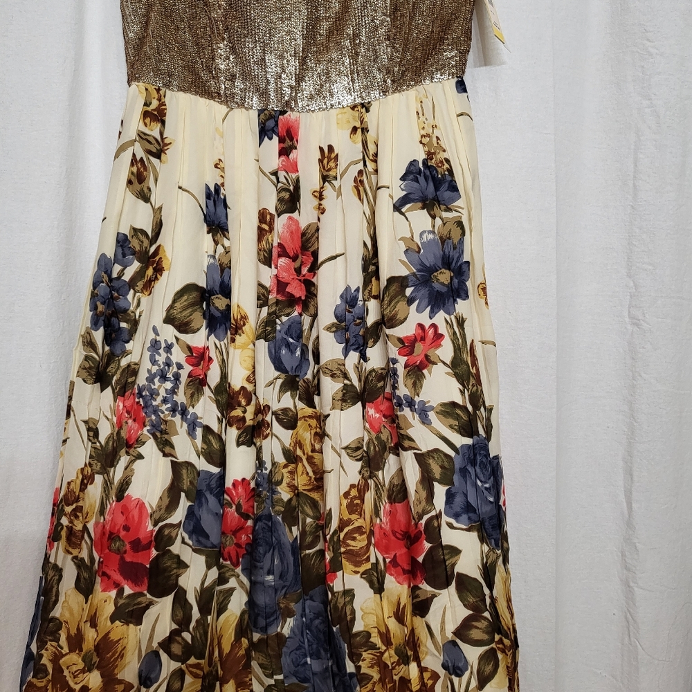 New w/tags Alice & Olivia strapless dress